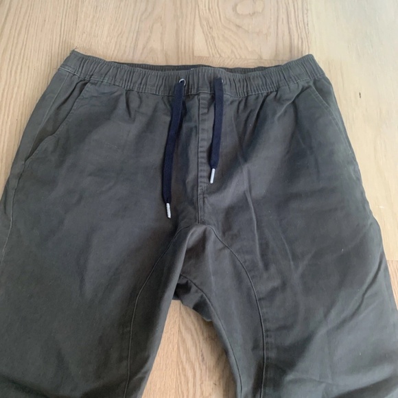 Zanerobe Sureshot Jogger Dark Army - Worn Once - Sz: 34 - Picture 2 of 6